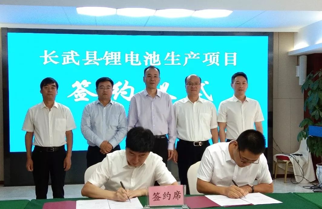 東方龍商務(wù)集團(tuán)成立5周年系列報道之四 服務(wù)篇《升級服務(wù)質(zhì)量永遠(yuǎn)在路上》 東方龍商務(wù)集團(tuán)成立5周年系列報道之四 服務(wù)篇《升級服務(wù)質(zhì)量永遠(yuǎn)在路上》