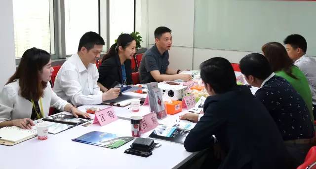 睿瑪科公司來訪東方龍商務(wù),深入洽談世界級防水連接器產(chǎn)品的全國轉(zhuǎn)化與推廣 睿瑪科公司來訪東方龍商務(wù),深入洽談世界級防水連接器產(chǎn)品的全國轉(zhuǎn)化與推廣