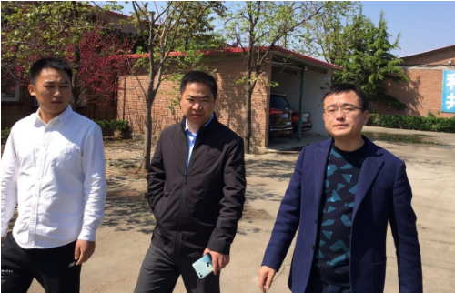 陪同政府園區(qū)對接考察老牌調(diào)味品精深加工投資選址項(xiàng)目，促進(jìn)食品加工產(chǎn)業(yè)鏈發(fā)展