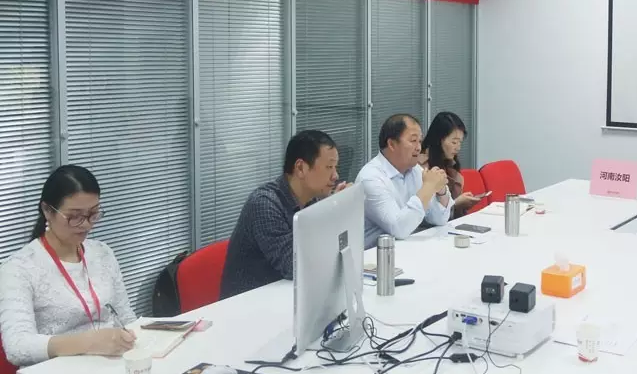 東方龍商務舉行石墨烯材料制備量產投資選址項目及石墨烯汽車產業應用項目的政府對接會 東方龍商務舉行石墨烯材料制備量產投資選址項目及石墨烯汽車產業應用項目的政府對接會