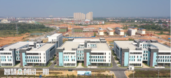 集團全力助推江西省鷹潭市月湖區委托招商引資，以“園區經濟”為抓手，打造發展“增長極”