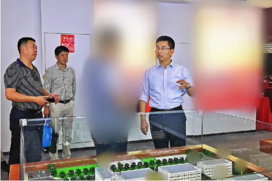 綜合實力穩居行業龍頭！四川某地方政府成功對接考察500強智能電子設備制造投資選址企業