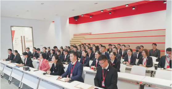 節(jié)前項(xiàng)目再發(fā)力，爭(zhēng)分奪秒搶先機(jī)！12月下旬，集團(tuán)成功通過41個(gè)優(yōu)質(zhì)投資選址項(xiàng)目
