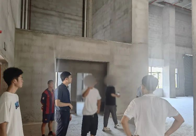專精特新、小巨人企業(yè)！老牌精密零部件生產(chǎn)擴建投資選址項目方實地考察江蘇某地方政府