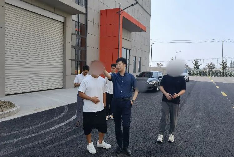專精特新、小巨人企業(yè)！老牌精密零部件生產(chǎn)擴建投資選址項目方實地考察江蘇某地方政府