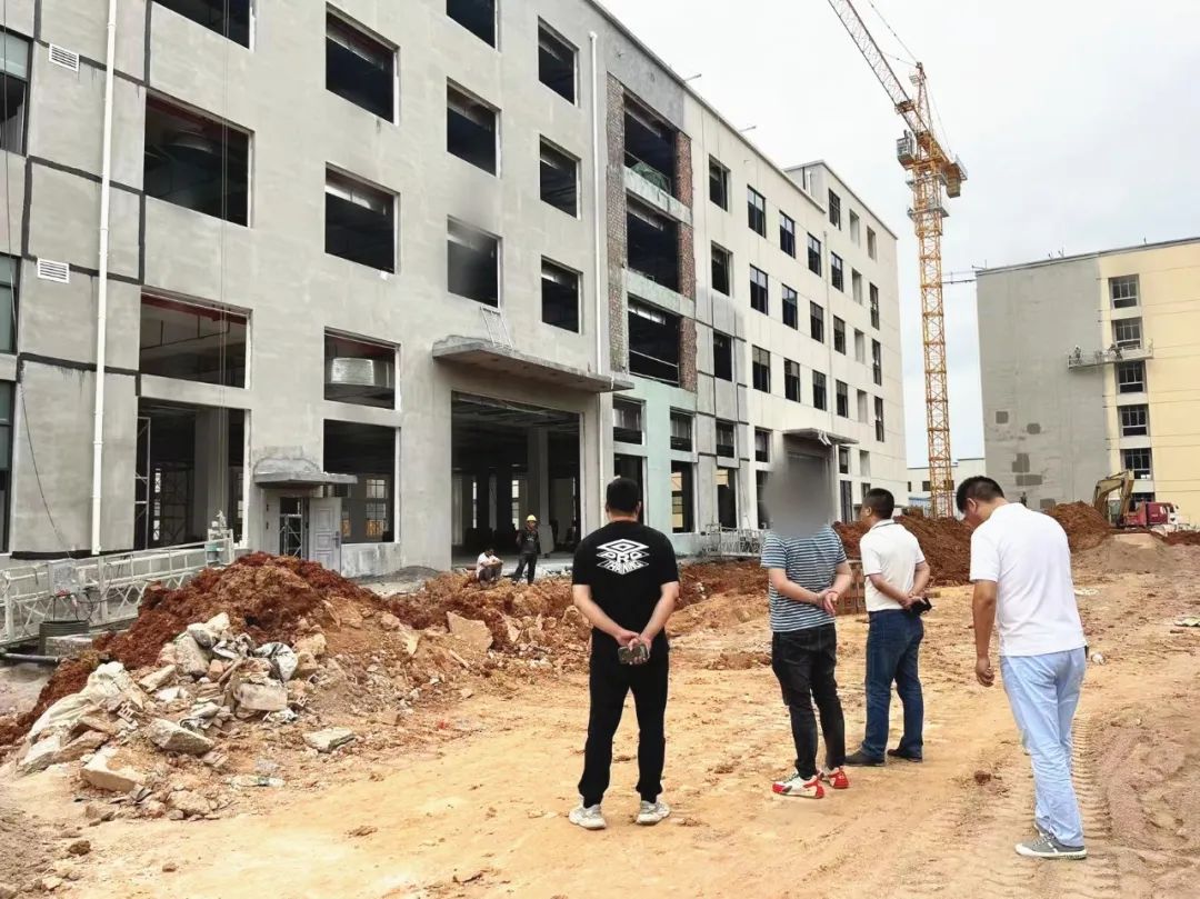 契合度高，市場份額持續攀升！消費電子專用鋰電池生產投資選址項目方實地考察湖南某地方政府