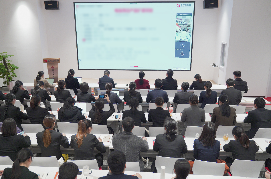 全力搶項(xiàng)目，拓市場，拼落地！12月上旬，集團(tuán)成功通過34個優(yōu)質(zhì)投資選址項(xiàng)目