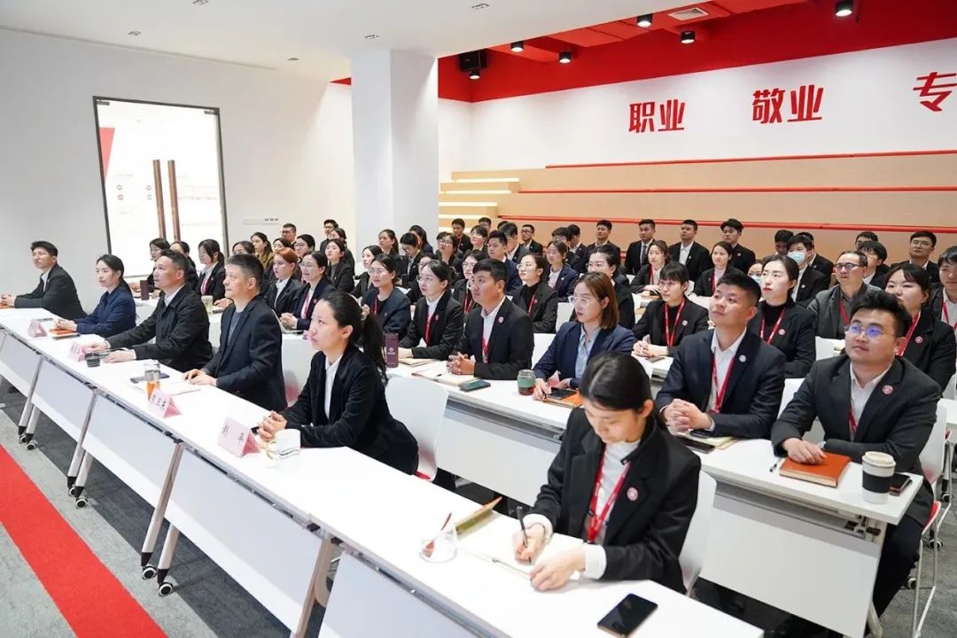政府招商熱潮涌，項目開發(fā)勢如虹！3月上旬，集團成功通過31個優(yōu)質(zhì)投資選址項目