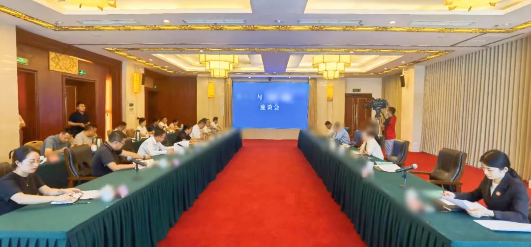 項目落地周期短，經濟效益高！新能源鋰電池生產擴建投資選址項目方反向考察四川某地方政府
