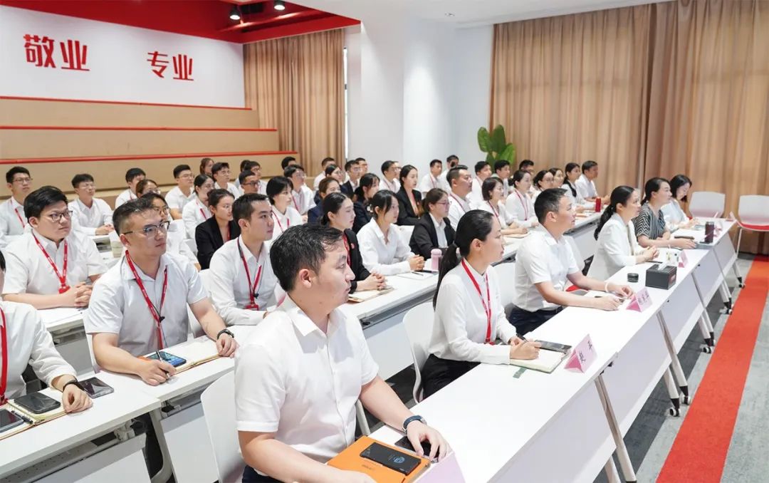 搶前抓早，保障節(jié)后項(xiàng)目推進(jìn)！9月下旬，集團(tuán)共30個(gè)優(yōu)質(zhì)投資選址項(xiàng)目通過評(píng)估