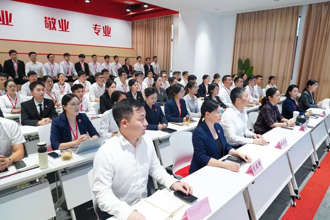 迎進博，抓服務，東方龍商務再出擊！10月下旬，集團共35個優質投資選址項目通過評估