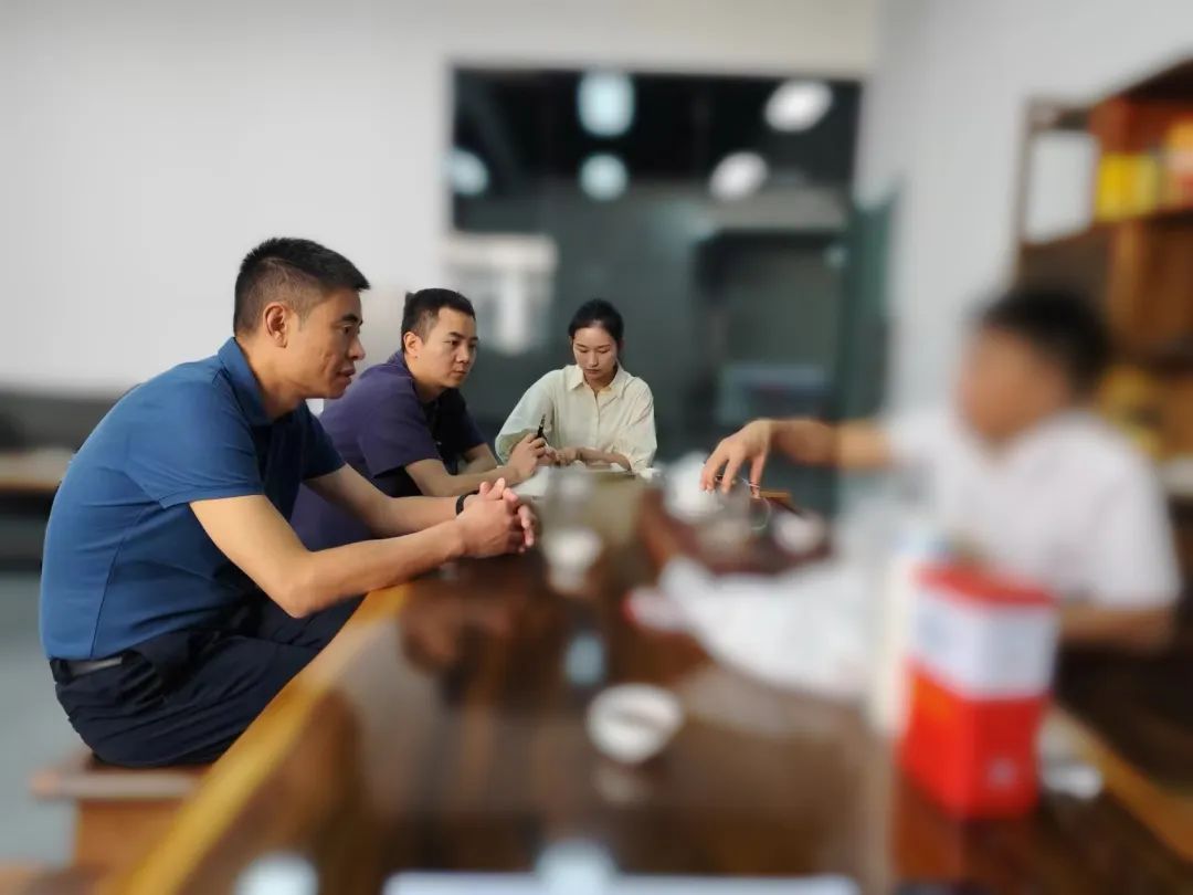 落地速度快，產(chǎn)生效益高！四川某地方政府實地對接新型高端顯示屏生產(chǎn)擴建投資選址項目
