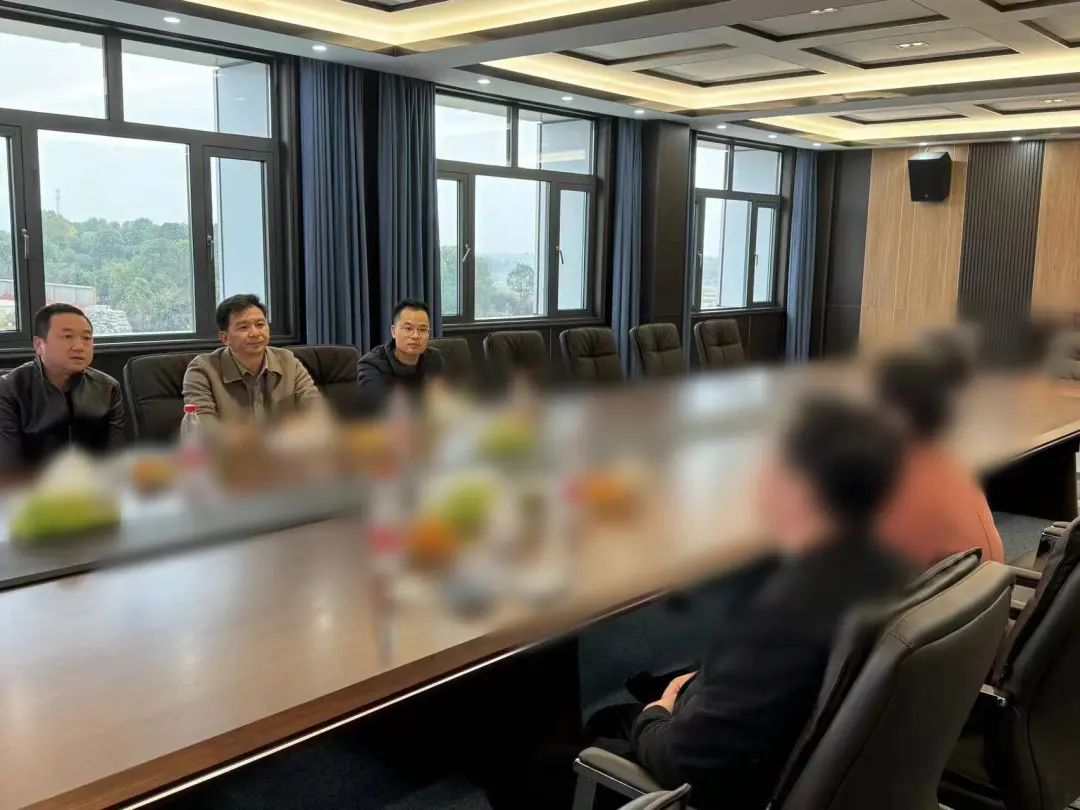 美國(guó)PPG、金高麗等知名涂料企業(yè)合作商！貴州某地方政府實(shí)地對(duì)接金屬建筑材料生產(chǎn)投資選址項(xiàng)目