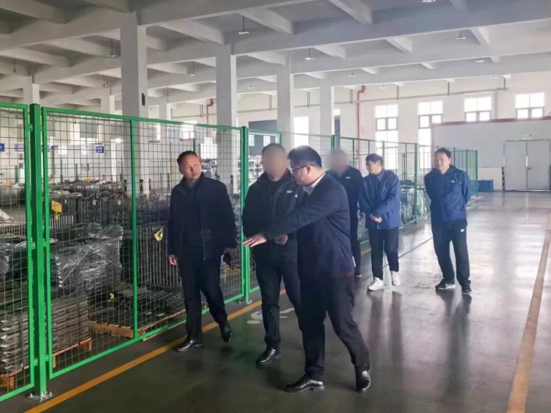 技術(shù)領(lǐng)先，出口量大，市場需求旺盛！安徽某地方政府實地對接老牌外資特種車橡膠制品生產(chǎn)擴(kuò)建投資選址項目