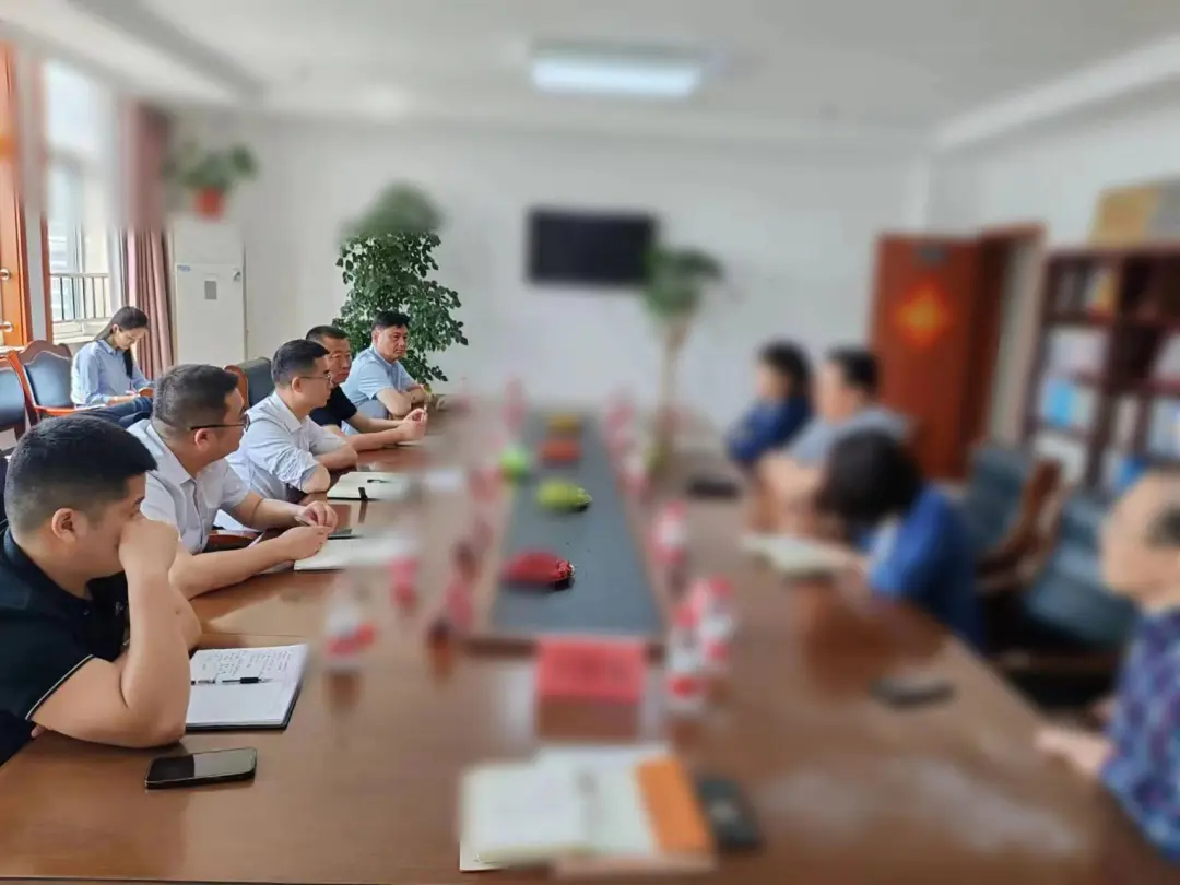 投資額50億，年產(chǎn)值150-200億！新疆某地方政府實地對接復合新材料生產(chǎn)擴建投資選址項目