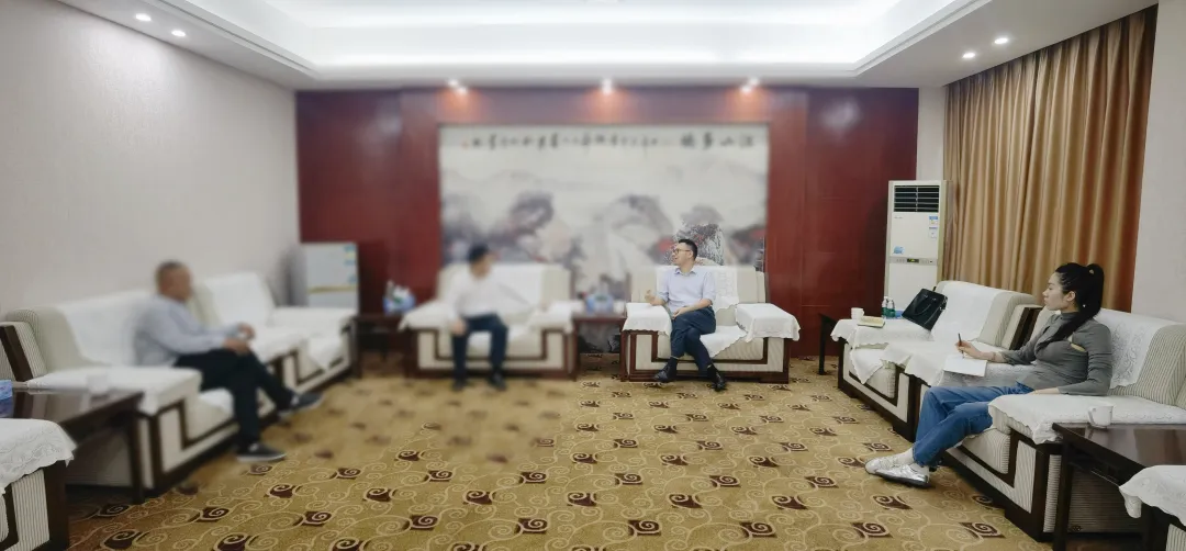 24小時完成雙向考察，東方龍商務服務效率再獲政企點贊！新能源鋰電池生產擴建投資選址項目方反向考察江西某地方政府