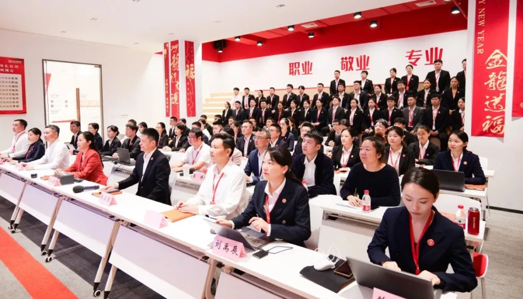備戰(zhàn)“進博”，東方龍商務項目儲備“放大招”！10月中旬，集團共52個優(yōu)質投資選址項目通過評估
